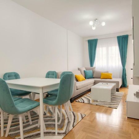 Apartman 104 Budva Buitenkant foto